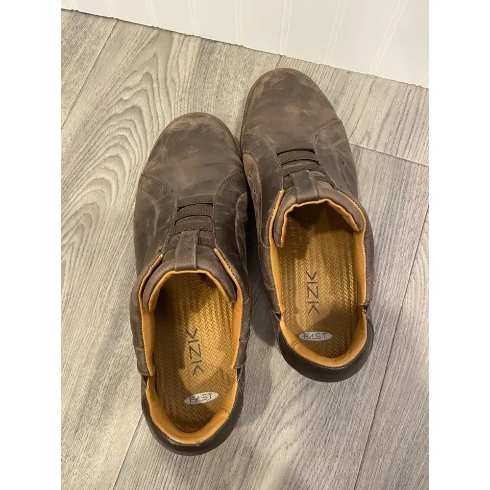 Kizik Fast Mens Size 10.5 Hands Free Brown Leather Slip On Shoes, Casual Comfort